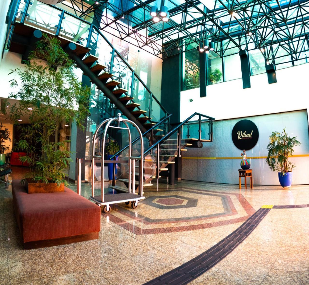 Bahamas Suite Hotel カンポ・グランデ エクステリア 写真