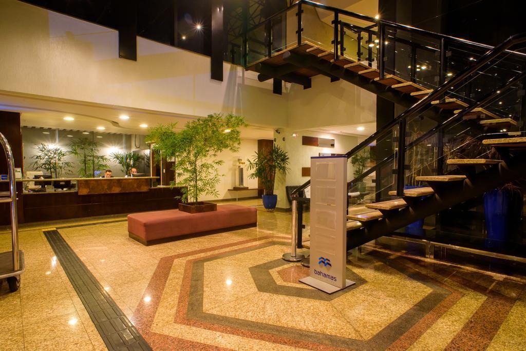 Bahamas Suite Hotel カンポ・グランデ エクステリア 写真